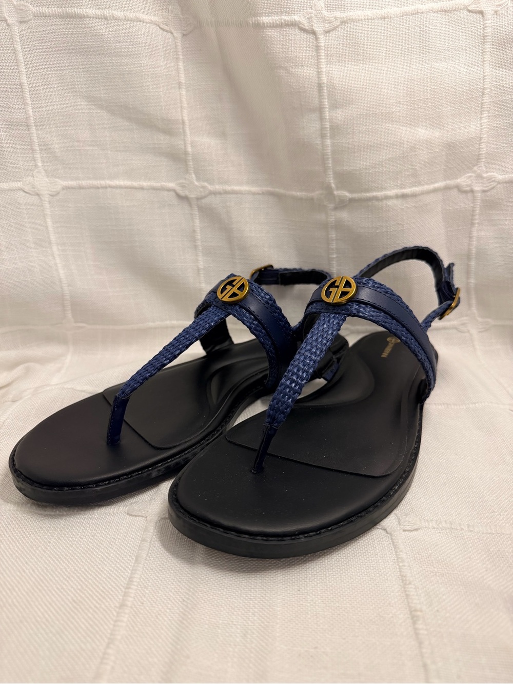 NWT Giani Bernini Nayelli Navy Raffia Thong Sandals 8.5M